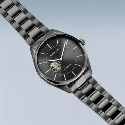 Automatic | polished/brushed grey | 16743-777
